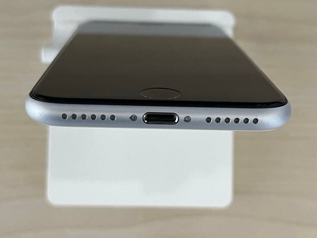 iPhone SE 第2世代 (SE2) 64GB 非純正バッテリー100％