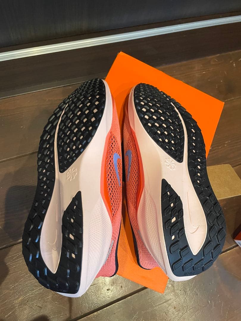 新品未使用　ナイキNIKE エアズームペガサス41 GS 23.0 即日発送