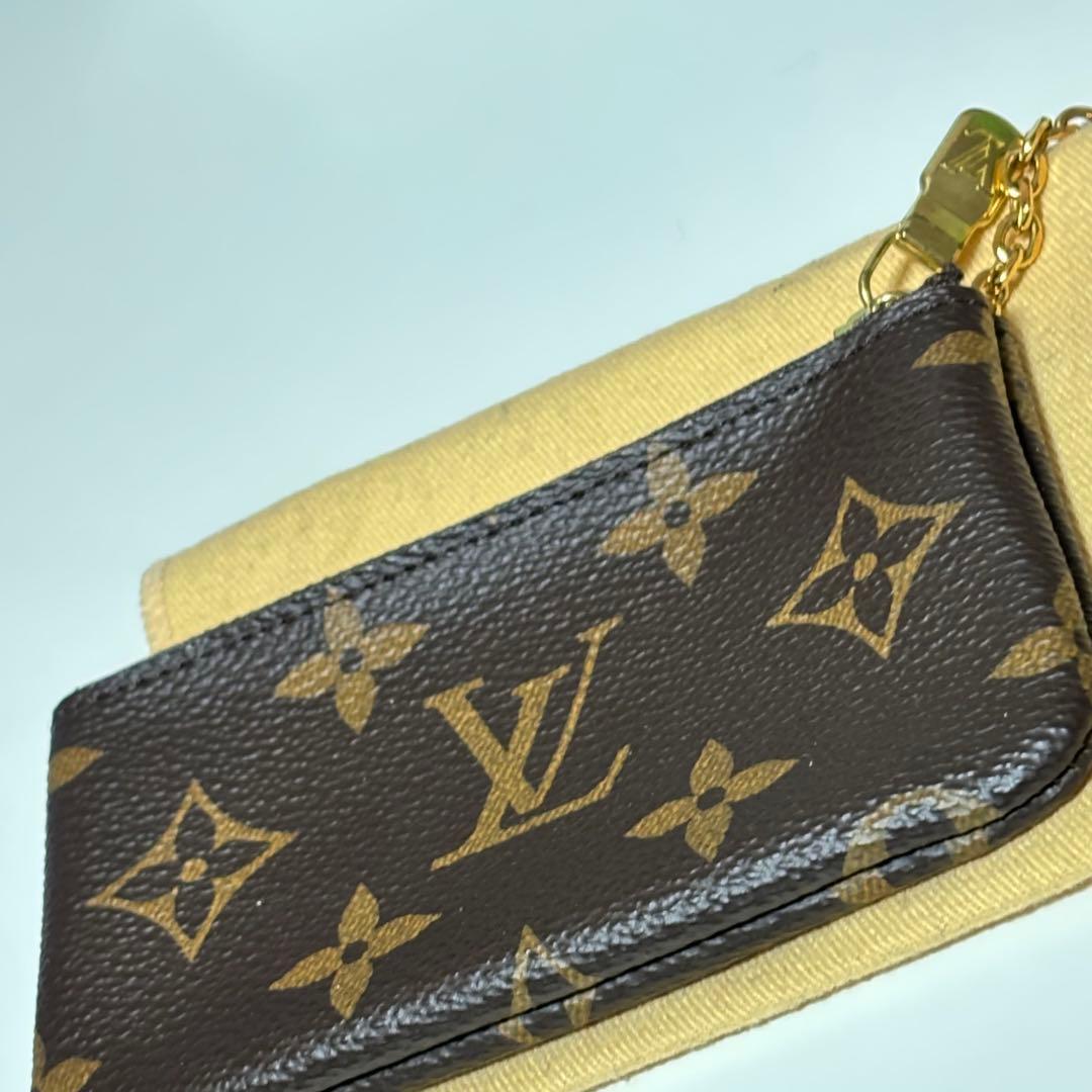 【美品】ルイヴィトン モノグラム ポシェットクレ ケース M62650