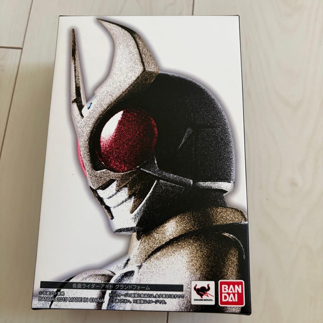 S.H.Figuarts(真骨彫製法) 仮面ライダーアギト グランドフォーム
