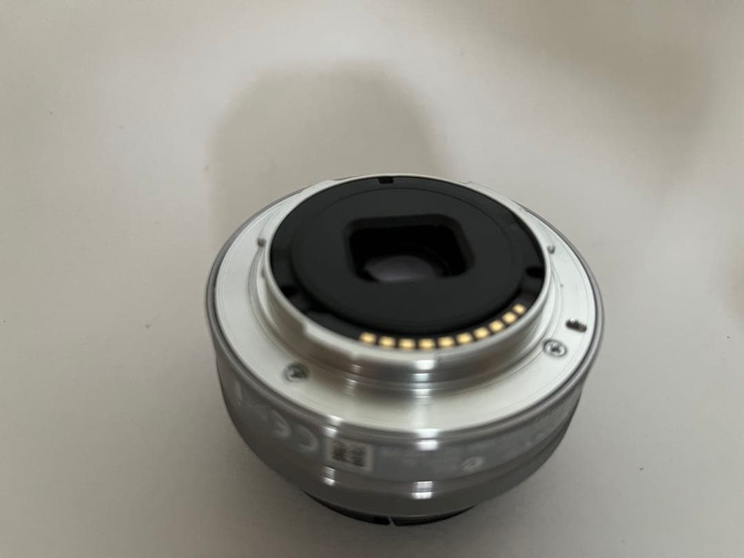 SONY ソニー E 16mm F2.8 SEL16F28 パンケーキ