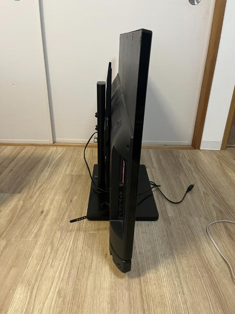 2番組同時録画　WiFiスマ一トテレビTOSHIBA 40型 ネット動画/地上波