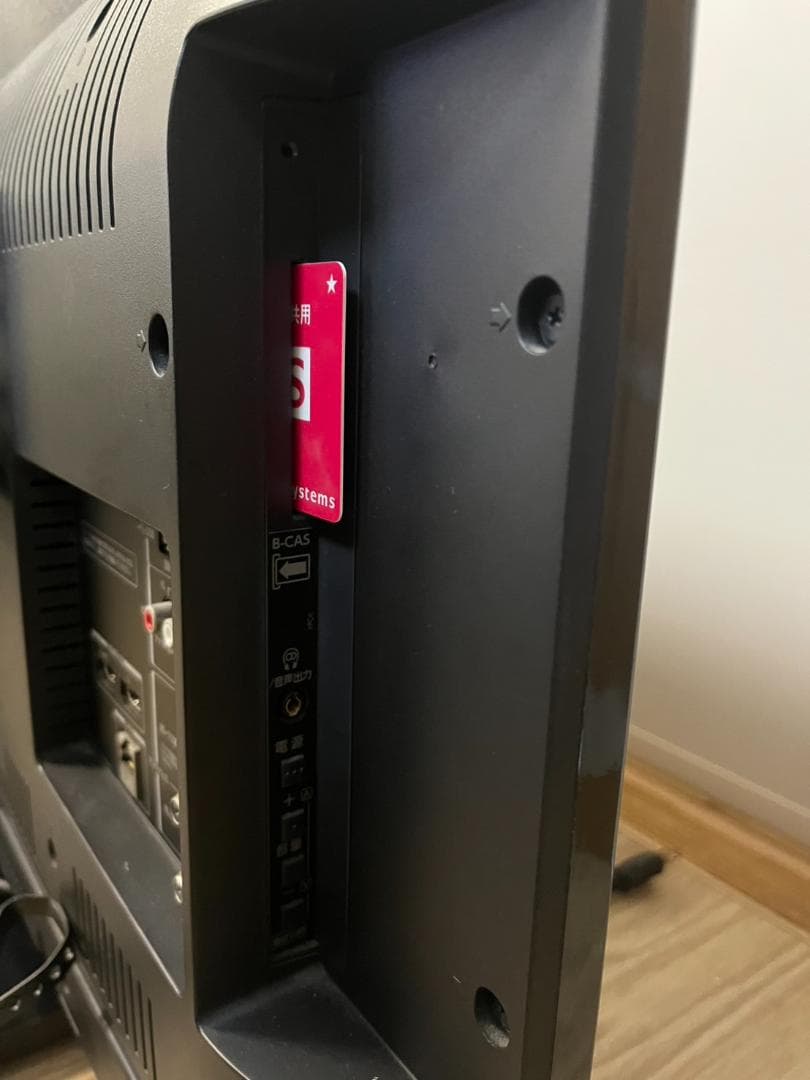 2番組同時録画　WiFiスマ一トテレビTOSHIBA 40型 ネット動画/地上波