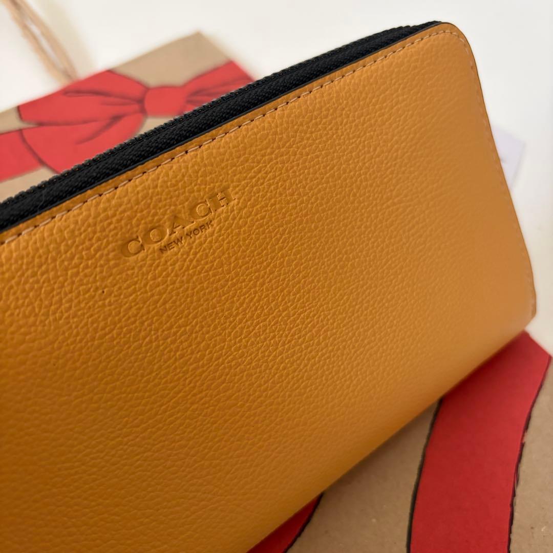 コーチ☆新品☆レザー アコーディオン 長財布/ハニカム イエロー黄色系
