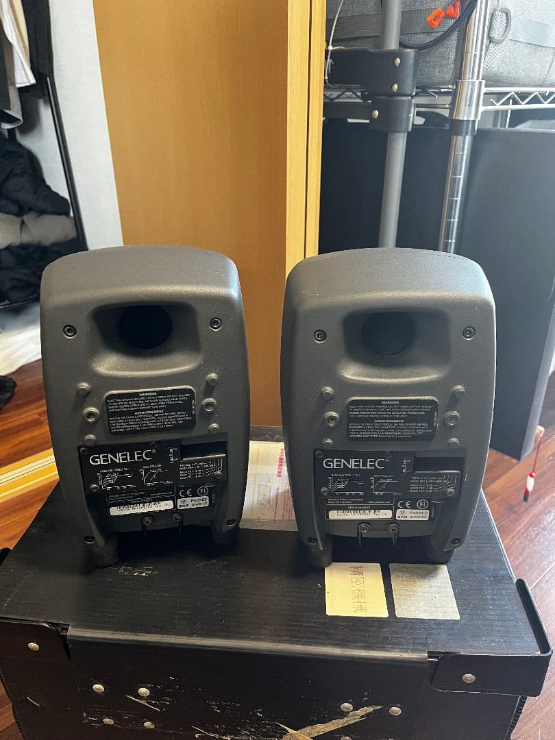 m*中様 GENELEC アクティブスピーカー 8020a