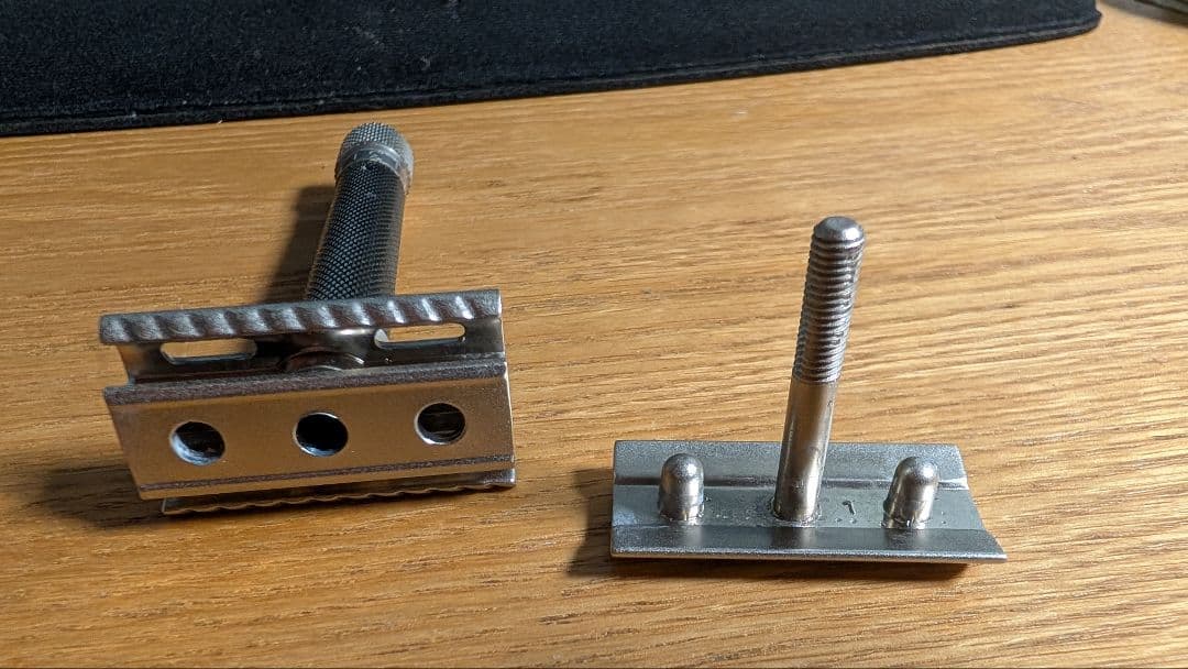 Parker SoloEdge と VAR　両刃カミソリ