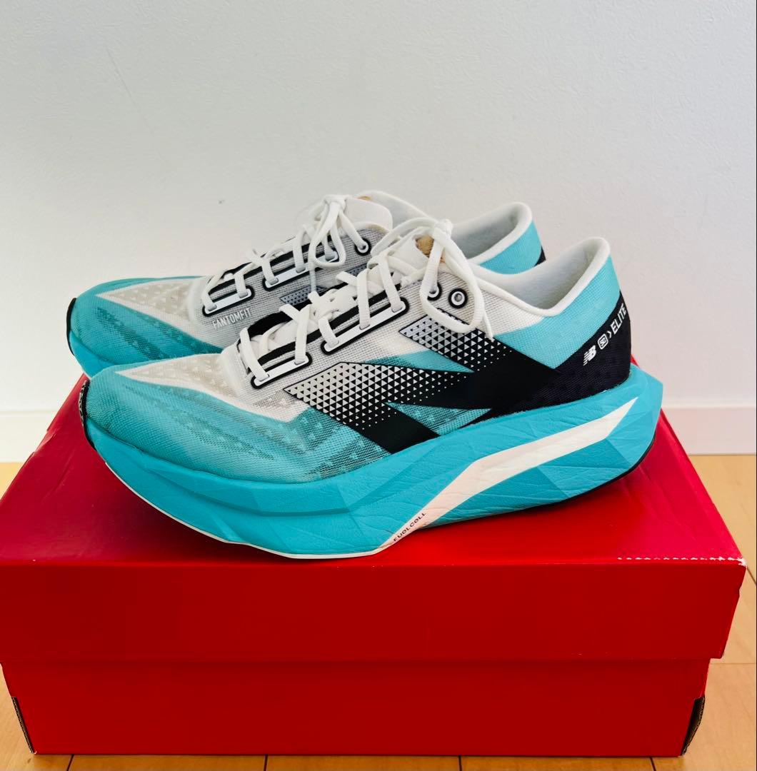 ニューバランス FuelCell SC Elite v4 25.5cm