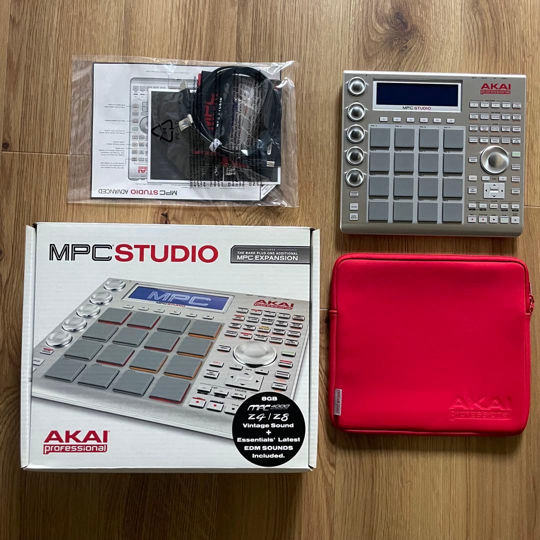 DJ機材 AKAI professional MPC STUDIO