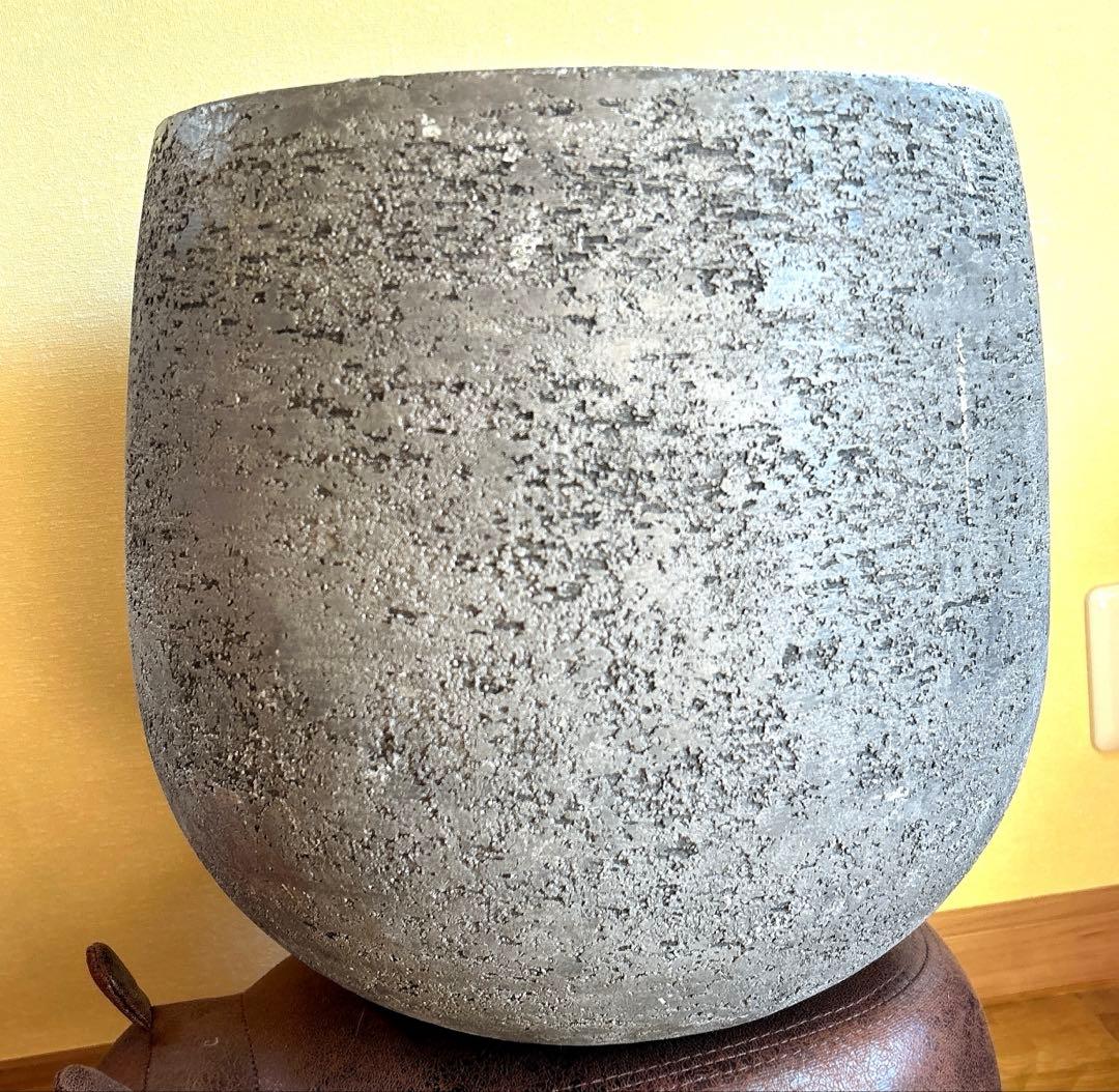 プランターポット　観葉植物鉢　大型サイズ　ヤマト運輸発送頼める便　送料込みです