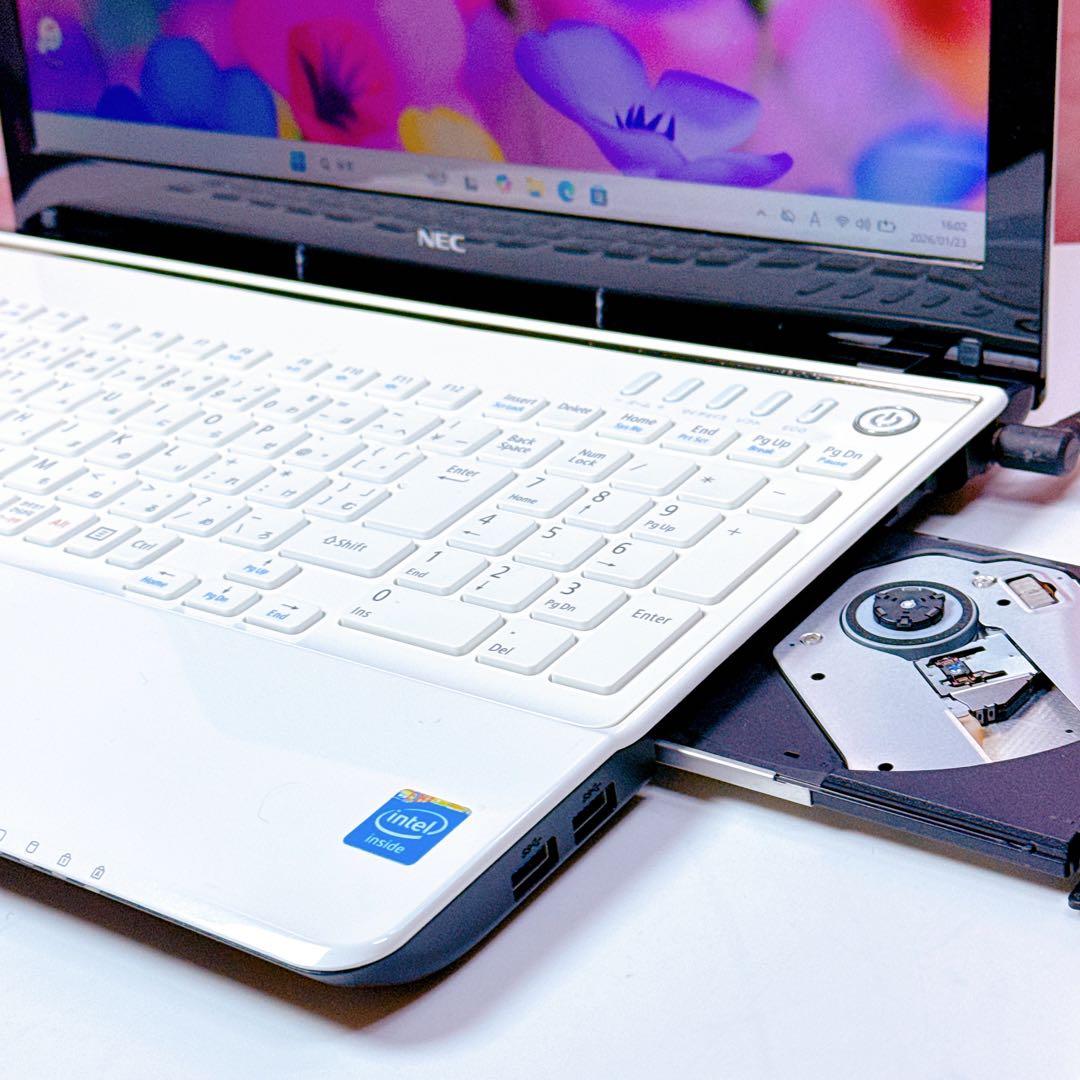 美品✨ 新品SSD windows11 カメラ ノートパソコン オフィス 薄型