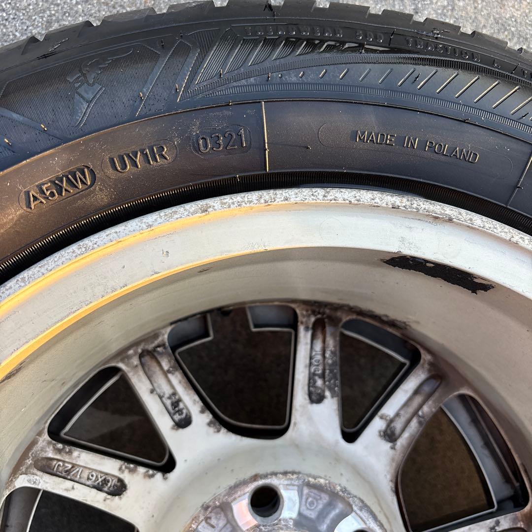 トヨタ　プリウスα純正　オールシーズンタイヤホイールセット 205/60R16