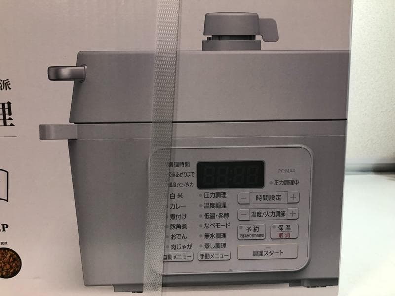 新品未開封品☆アイリスオーヤマ　PC-MA4-W　電気圧力鍋4.0L