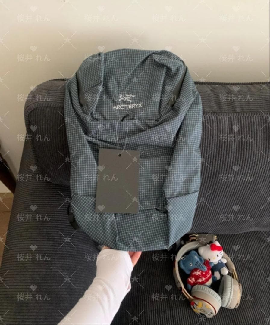 Corteiz　ダウンジャケット　フード付きダウンジャケット 黒M