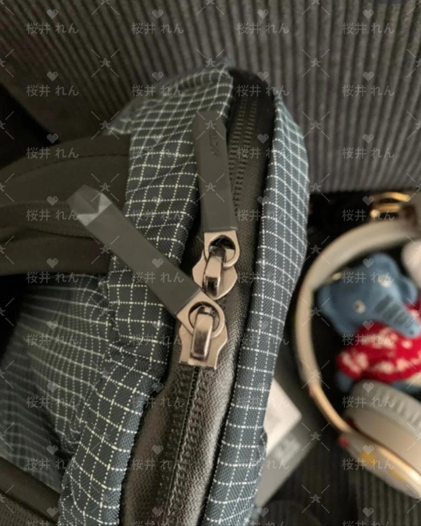 Corteiz　ダウンジャケット　フード付きダウンジャケット 黒M