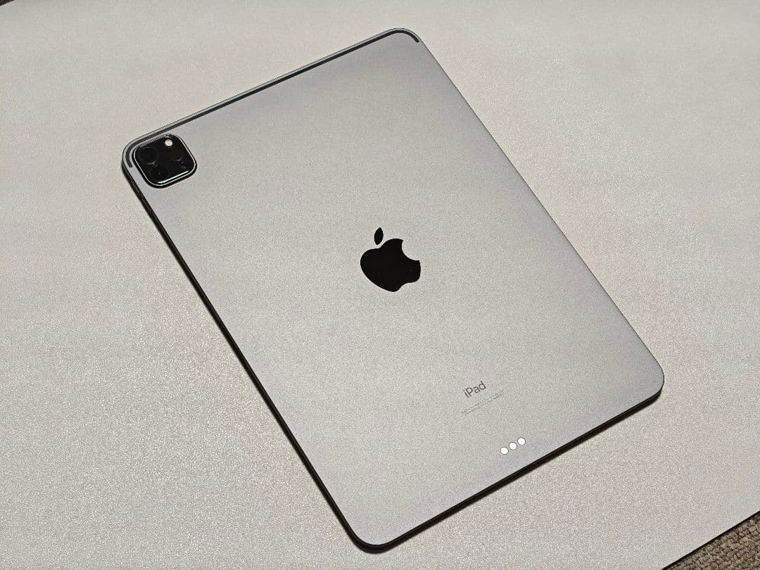 iPad Pro 11インチ / 新品保護ガラス / カバー+ペン付属