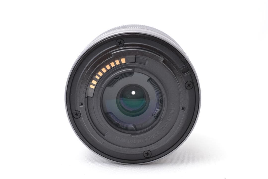 ■ 美品 ■ キャノン Canon EOS Kiss M2 ホワイト