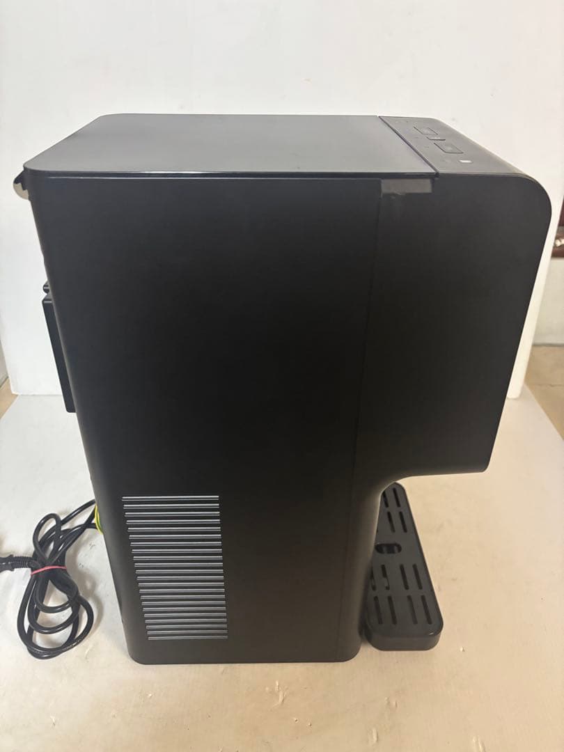 【美品 ‼️】浄水型 ウォーターサーバー 【LC24D1S-PW-AW】