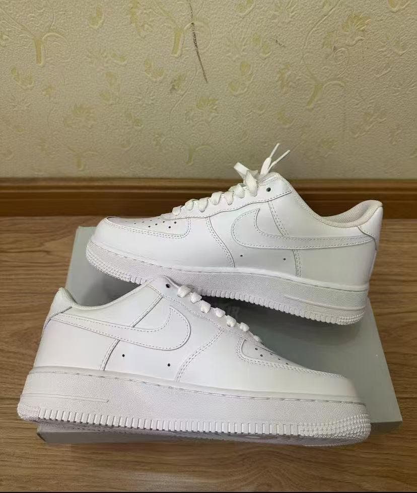 新品NIKE ナイキ エアフォース1 LOW '07 ホワイト 26.5cm