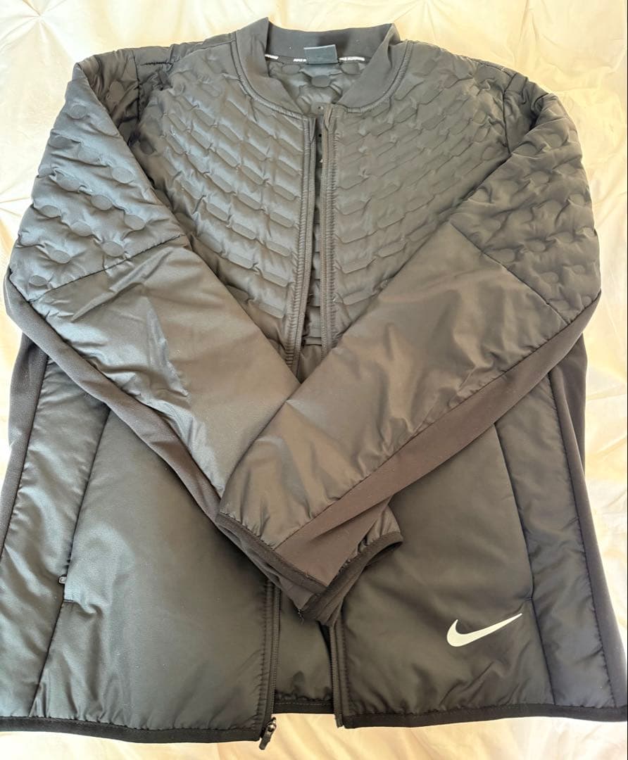 Nike Aeroloft Lサイズ ブラック