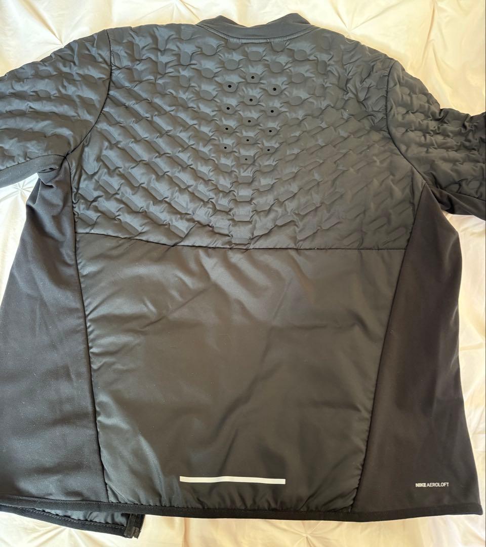 Nike Aeroloft Lサイズ ブラック