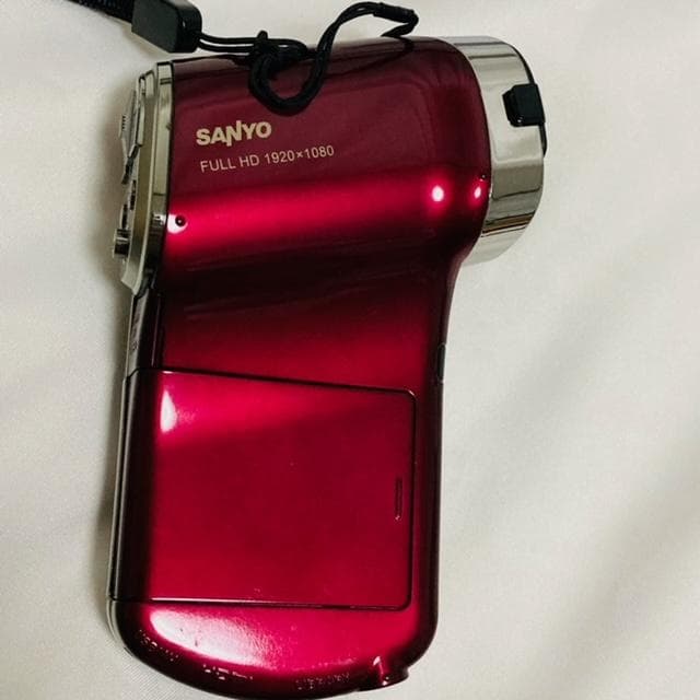 SANYO Xacti DMX-CG110 デジタルムービーカメラ レッド