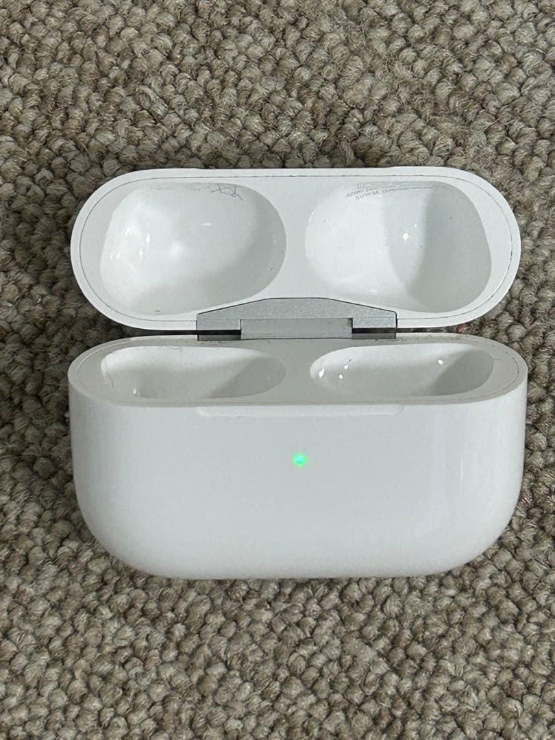 AirPods Pro 第一世代 イヤホン本体 充電ケース付き 動作確認済み