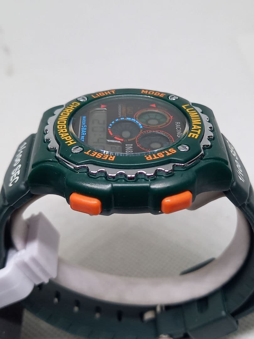 CITIZEN 【1/100クロノグラフ】デジタル Q＆Q グリーン　レア