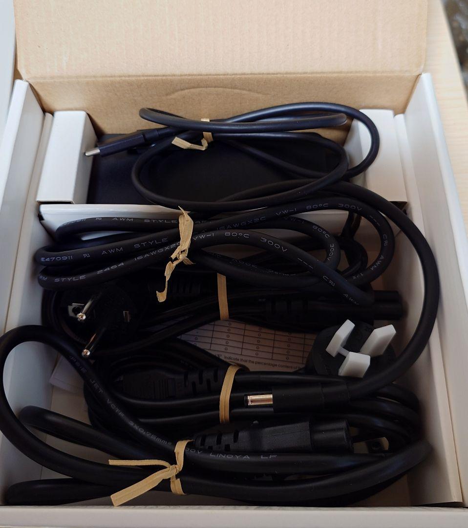 Belkin 5-in-1 Thunderbolt 4ドッキングステーション