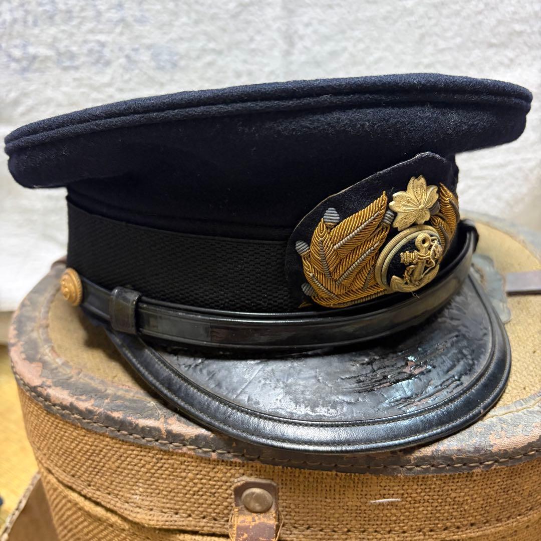 当時物　旧日本帝国海軍　制帽　帽子　軍帽　ネーム入り ミリタリー　箱付