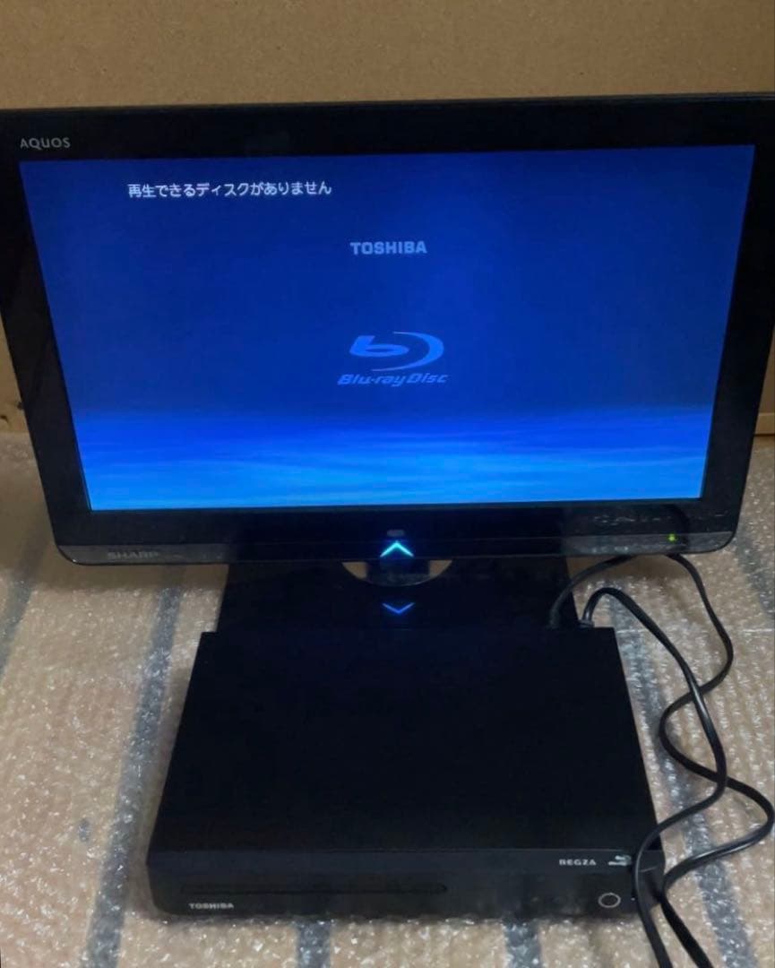 東芝 22年製 据え置き・コンパクト・小型DVD・ブルーレイプレーヤー