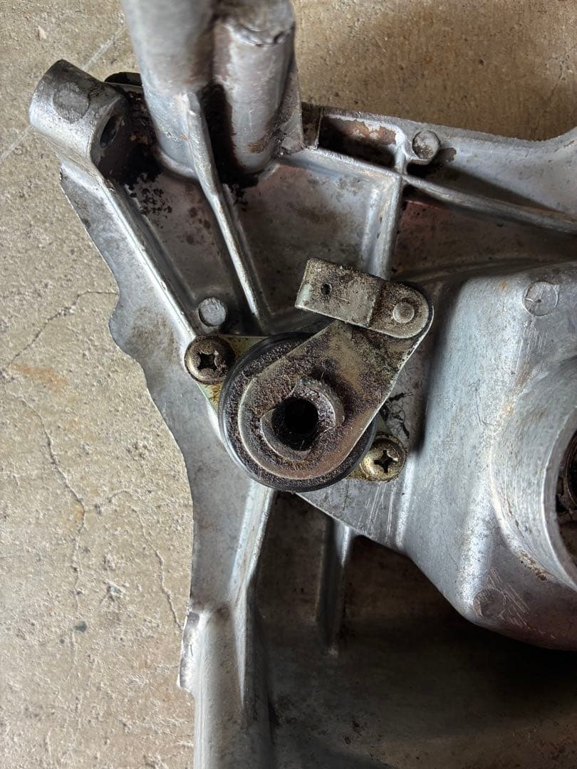 Z1 スプロケットカバー　初期