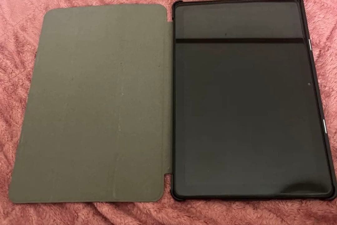 Amazon Fire HD10 第13世代 32GB ケース付 ブラック