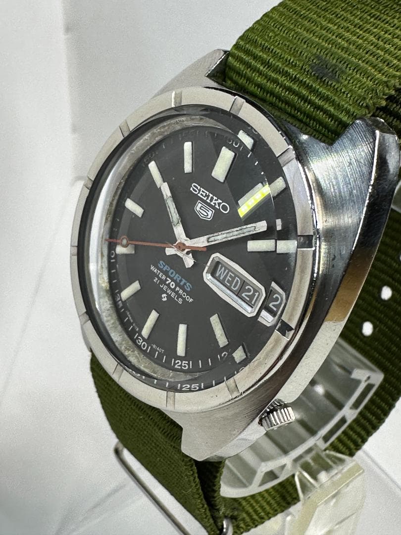 SEIKO ファイブスポーツ 6119-8140 エンジンターンドベゼル 稼働品