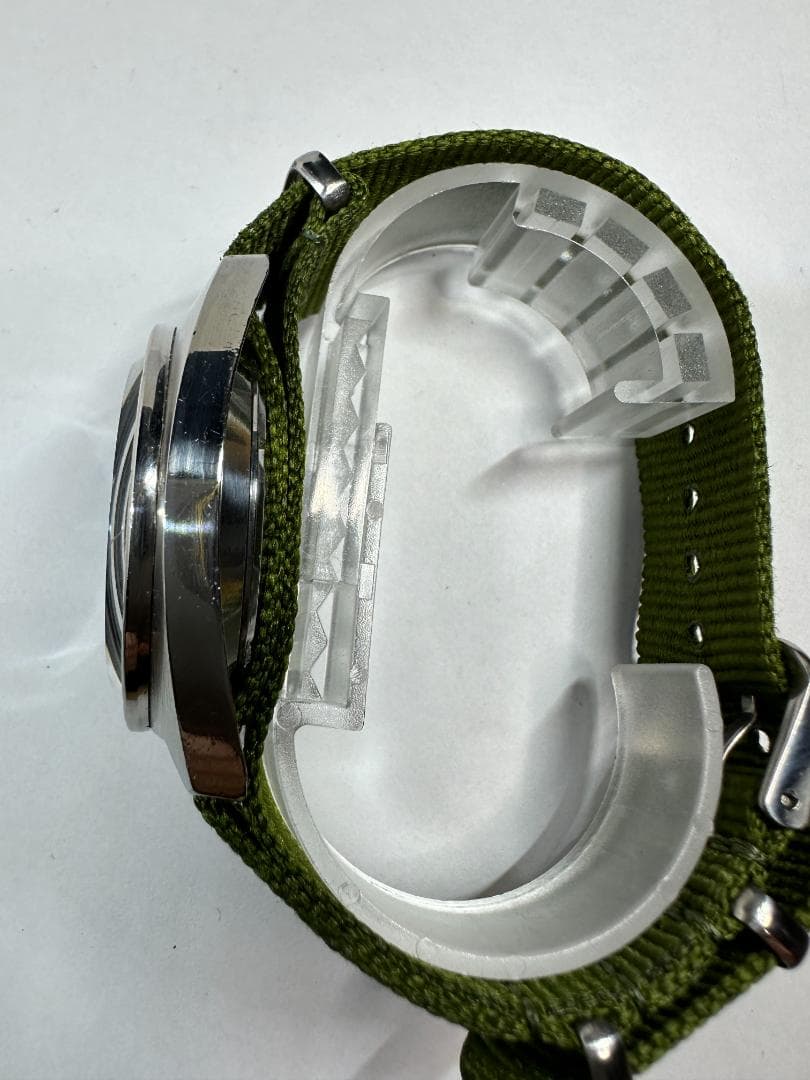 SEIKO ファイブスポーツ 6119-8140 エンジンターンドベゼル 稼働品