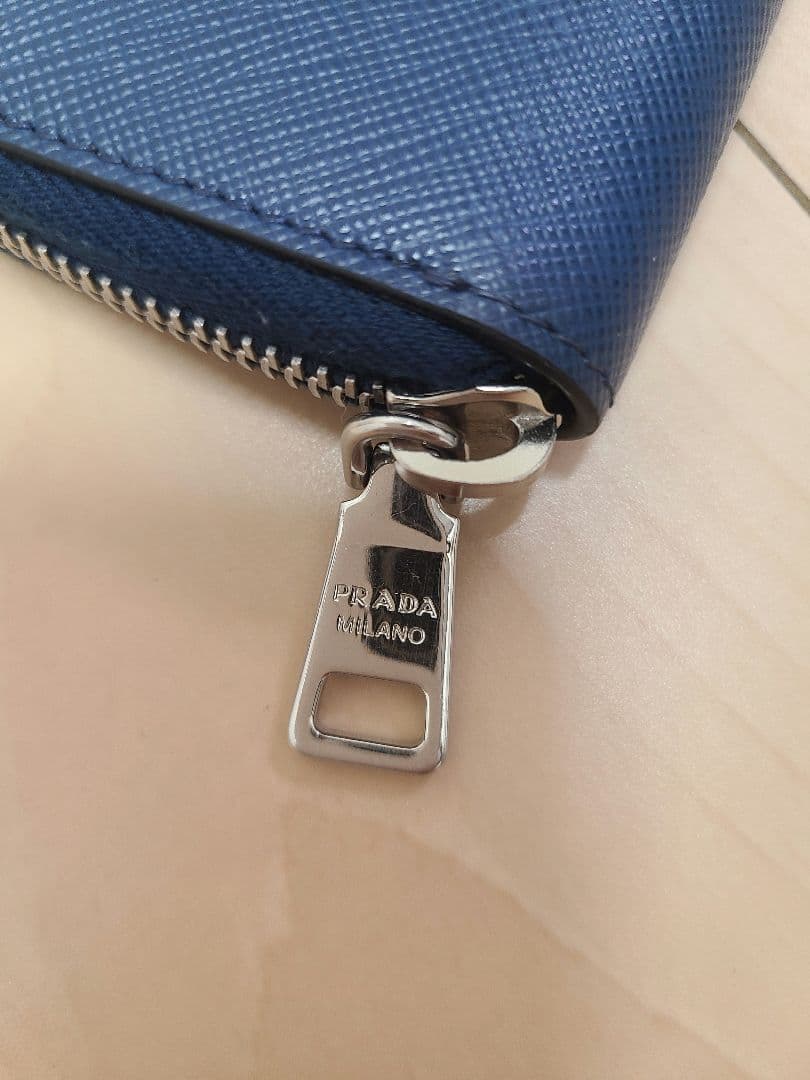 【美品】PRADAケース2MM003