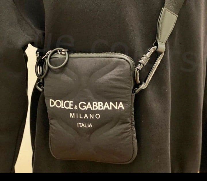 ドルチェ&ガッバーナ　　ショルダーバック　最終値下げ