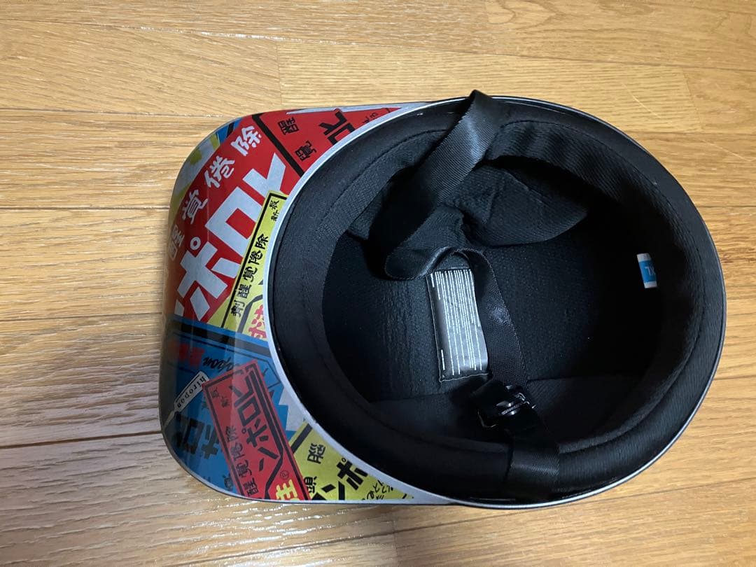 年末価格！キャップ型ヘルメット　ヒロポン