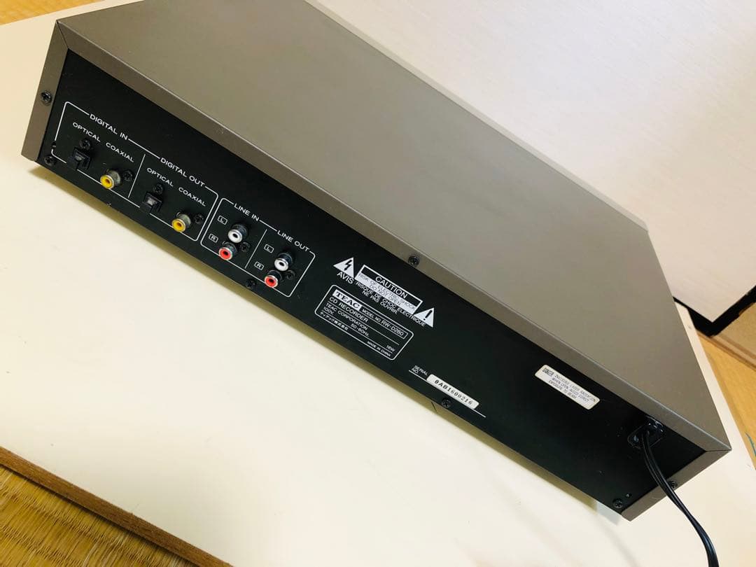 TEAC RW －D 280 CD recorder
