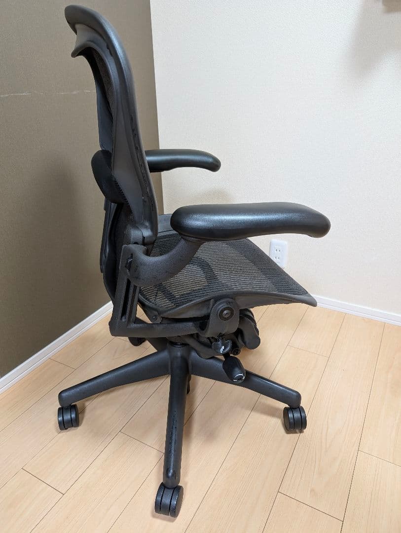 【直接引取価格/配送も可】ハーマンミラー アーロンチェア Bサイズ フル装備