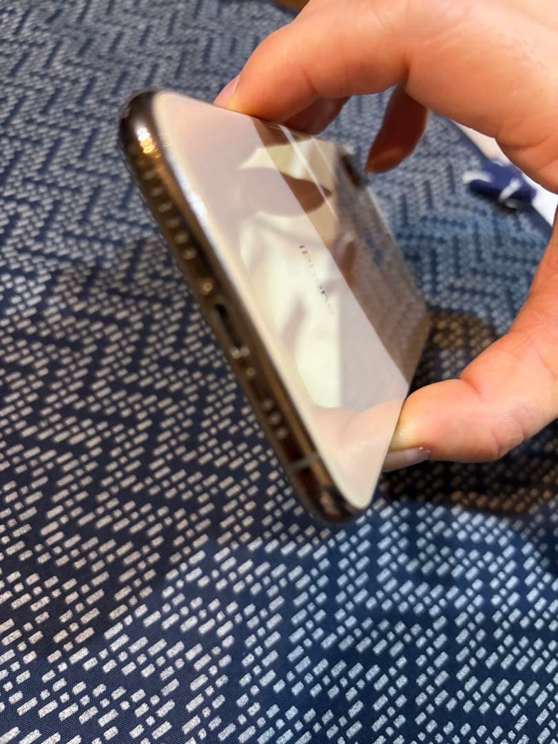 ★美品★iPhone XS SIMフリー Apple購入 正規交換済 付属品あり