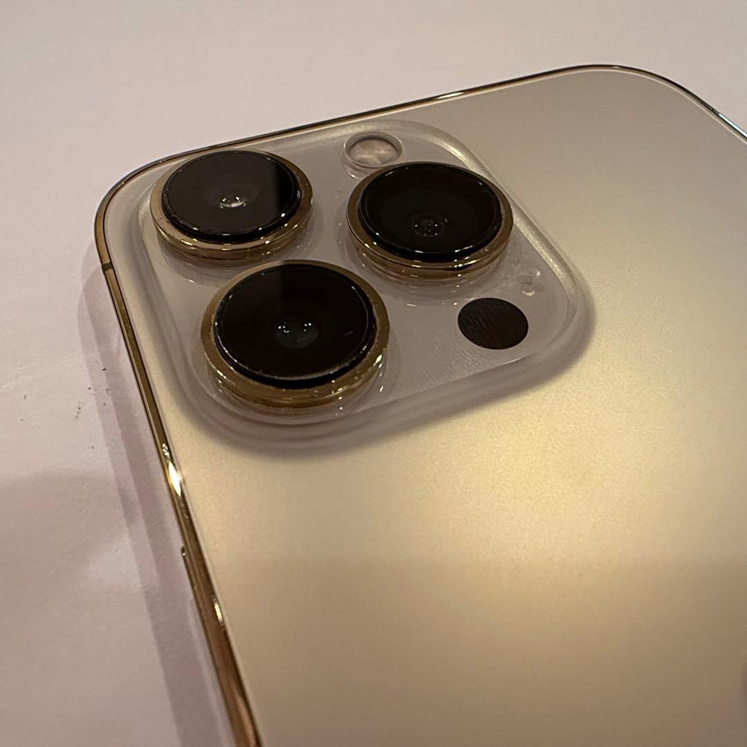 Apple iPhone 13 Pro ゴールド　256GB 箱とケーブルあり