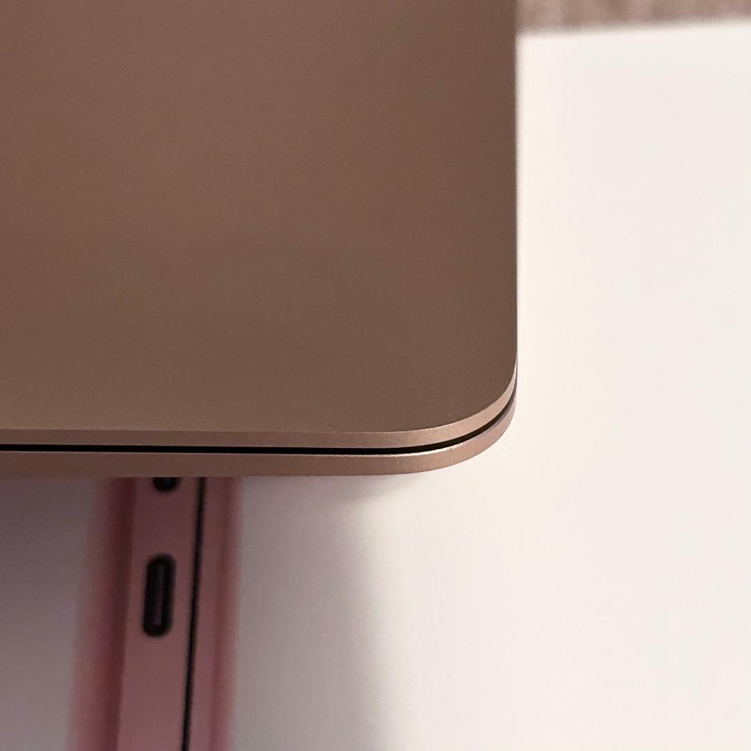 ★美品・MacBook Air 2020 i5 8GB/256GB バッテリー良