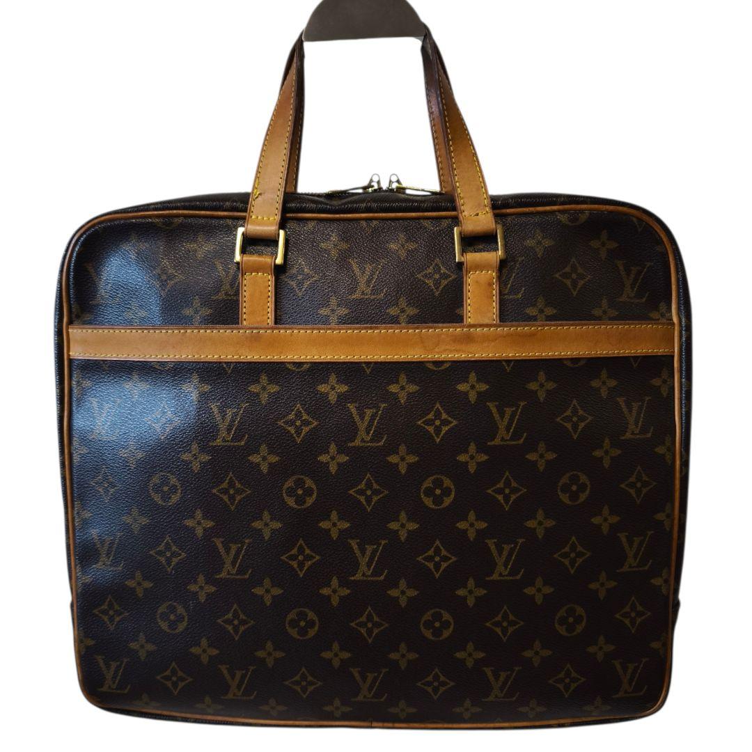 LOUIS VUITTONルイヴィトン モノグラム ポルトドキュマン ビジネス