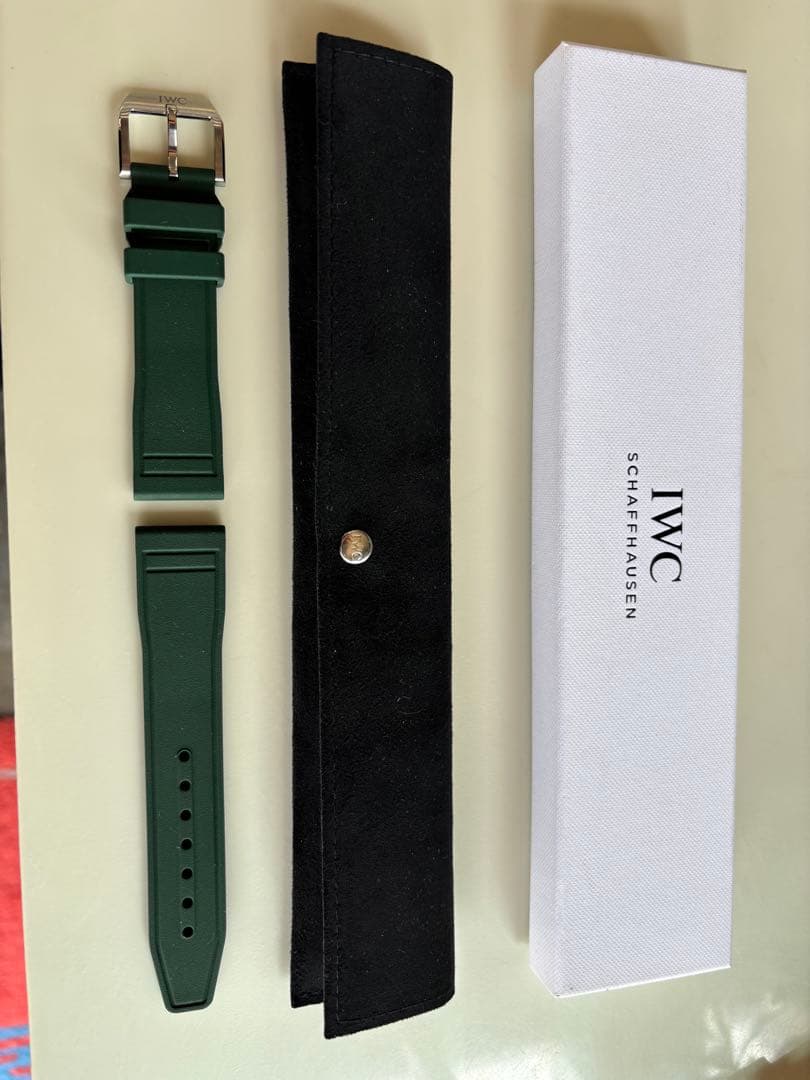 最終価格　IWC (EASY-CHANG）ワンタッチ交換ラバーストラップ　尾錠付