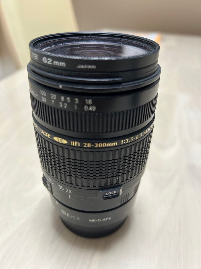 Tamron28mm-300mm CanonEF-M用　標準＋望遠　美品！