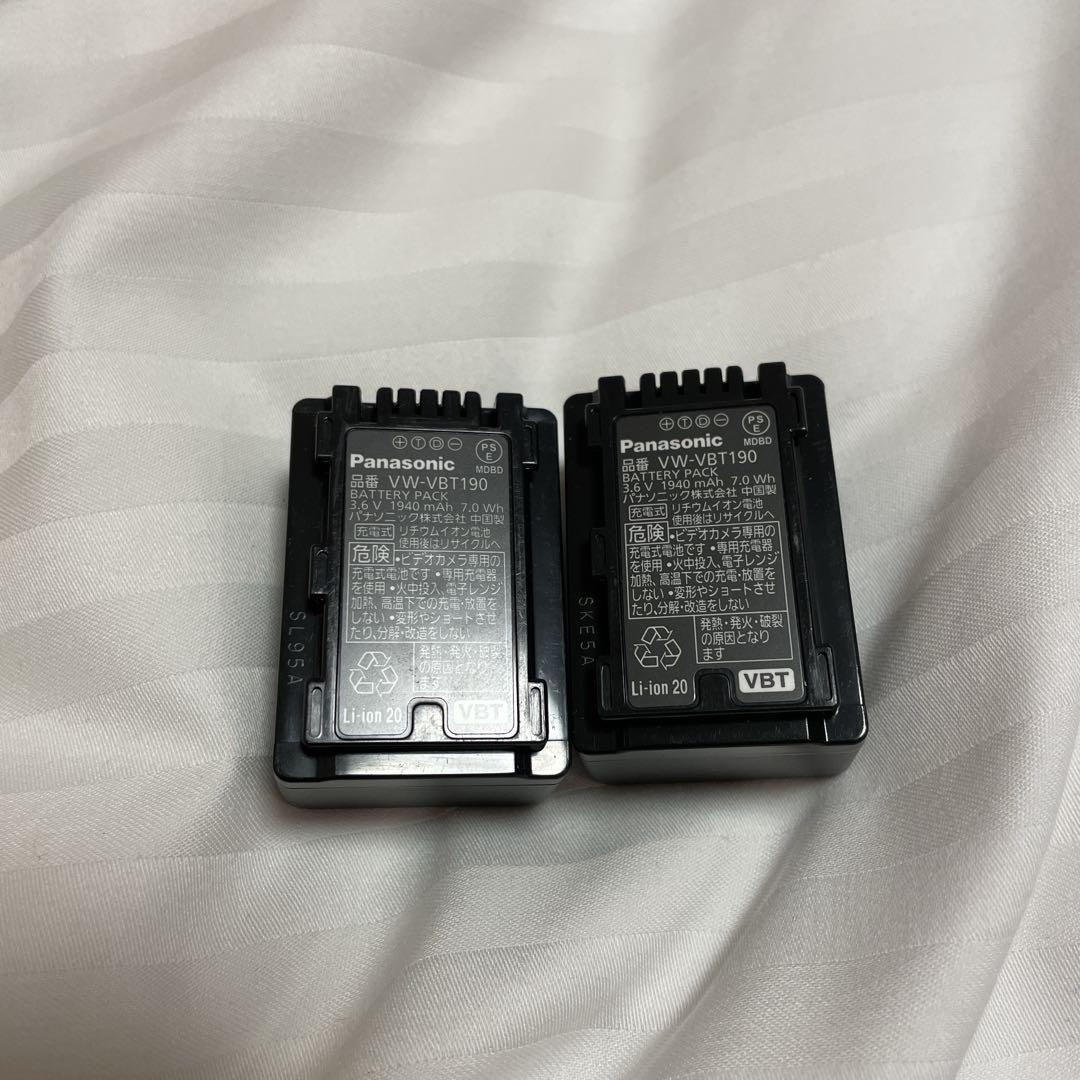 Panasonic HC-V520M-T 極美品✨ビデオカメラ　バッテリー2個
