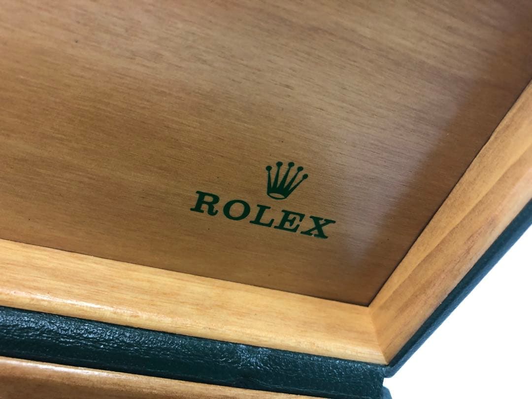 C*須様 ロレックス　空き箱　外箱　内箱　手帳カバー　グリーン