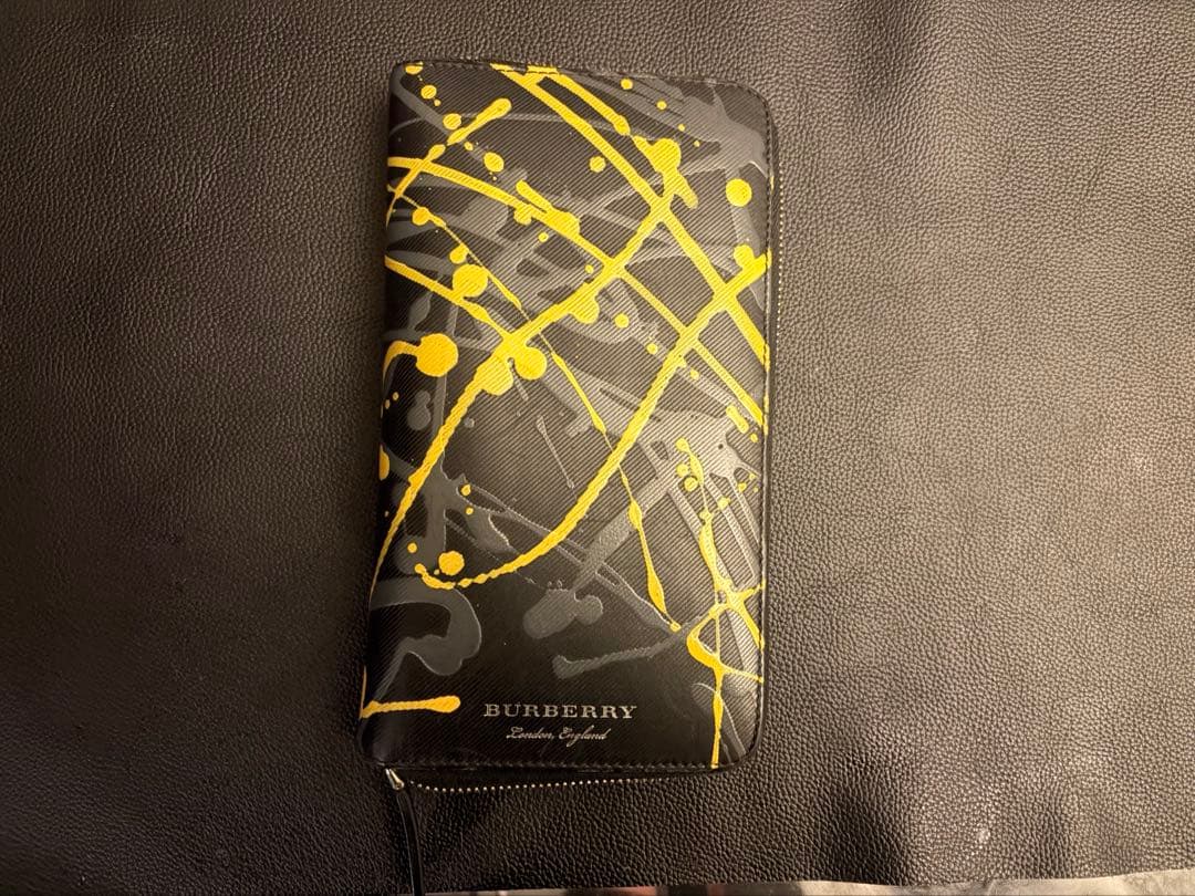 BURBERRY 財布