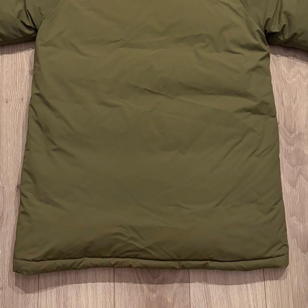 美品　人気カラー　コロンビア　タナナループダウンジャケット　M 3204 カーキ