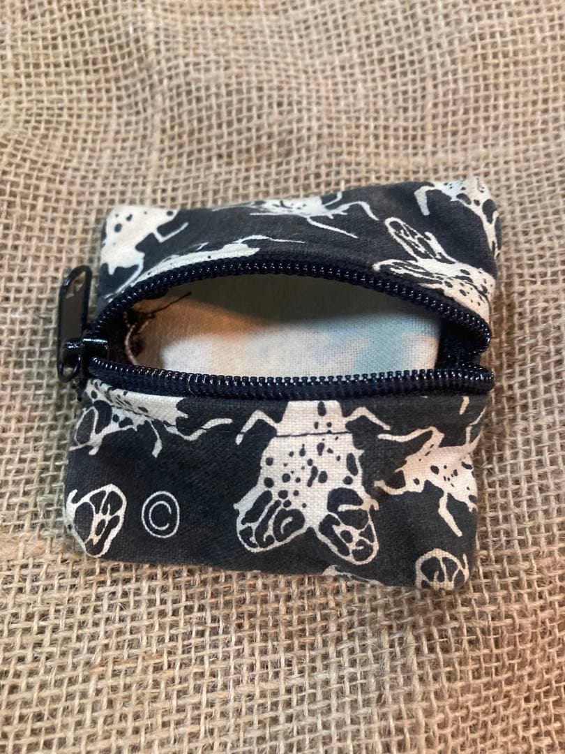 入手困難 madrid マドリッド ハエ柄 80'sビンテージポーチ 小銭入れ